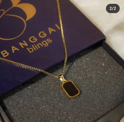 Black Pendant