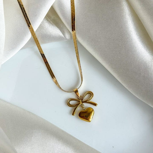 Bow Heart Pendant ❤️🎀